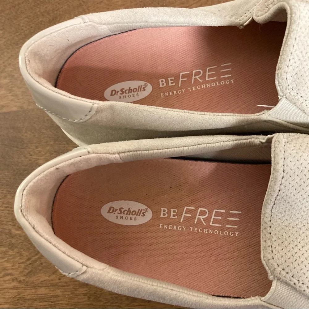 Dr. Scholl's Nova Be Free Light Grayish Faux Suede Slip-ons 7M